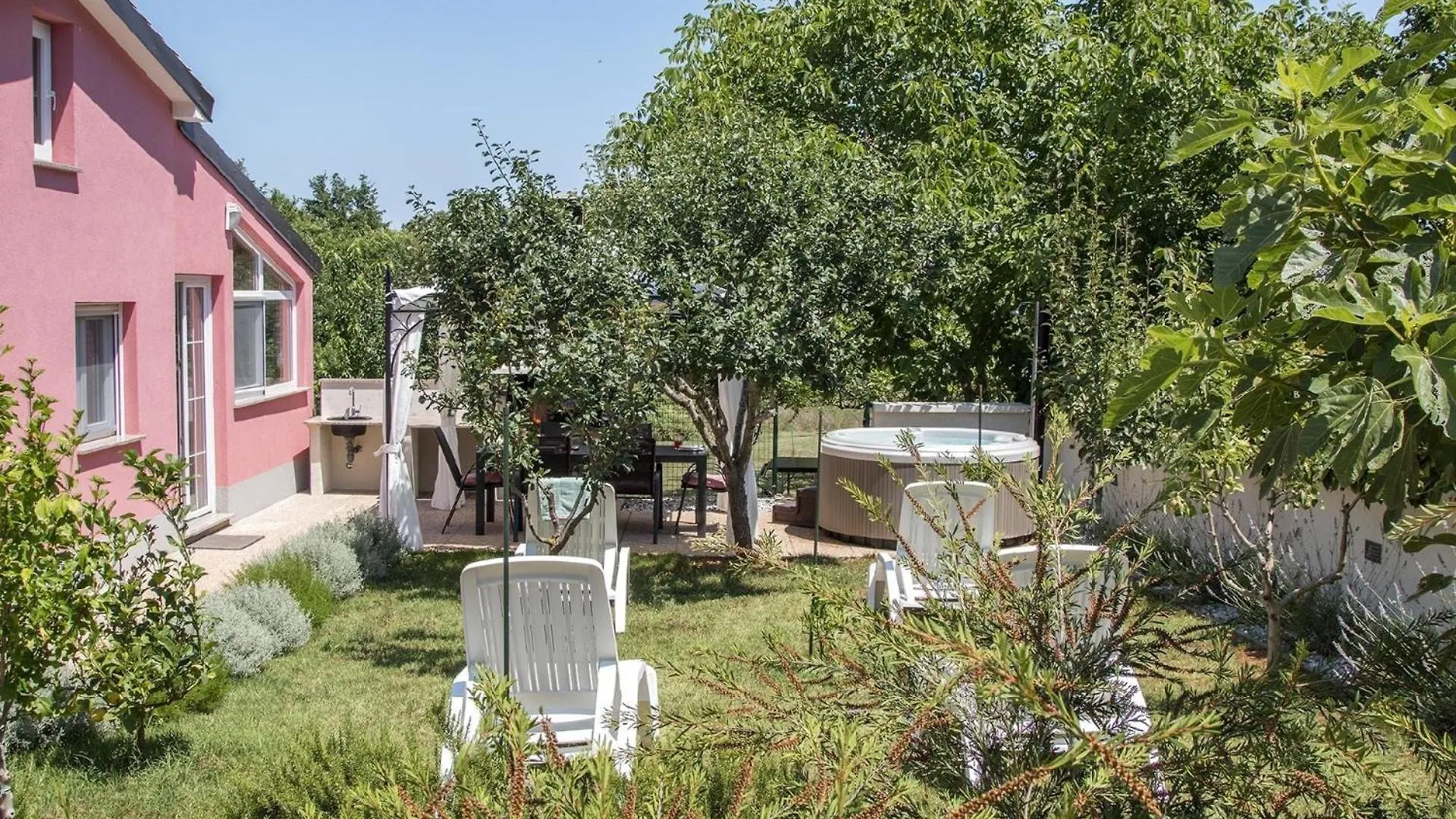 Ferienhaus Fuer 6 Personen Ca 75 Qm In Banjole, Istrien Istrische Riviera 0*, Banjole Croatia